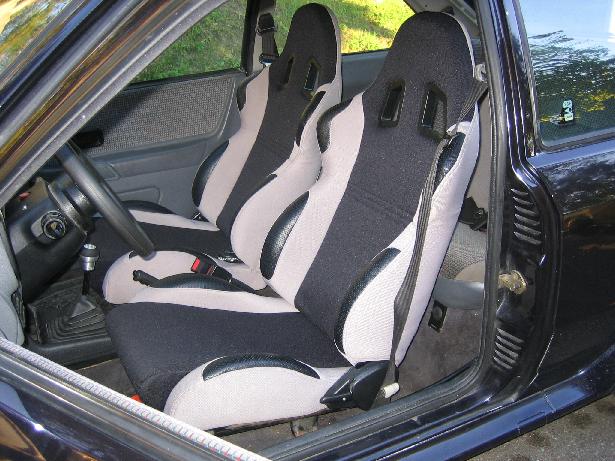 Stolarna i bilen.JPG