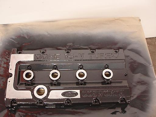Ventilkåpan lackerad uppifrån.JPG