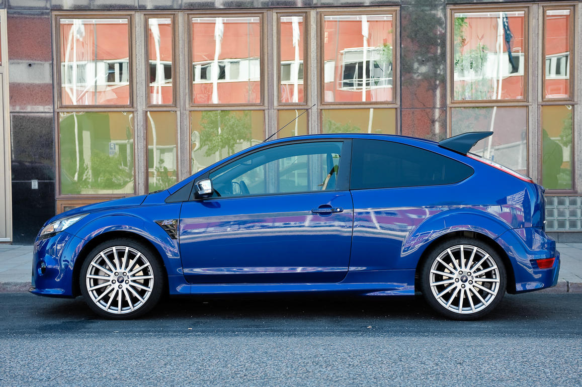 FordFocusRS-20090626-09.jpg
