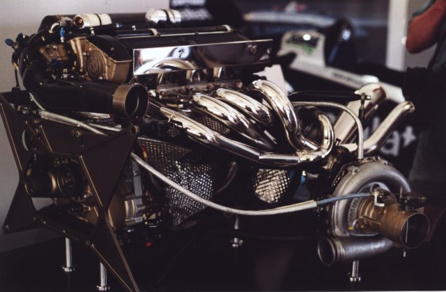 Formula1 bmw_F1 Turbo 3.jpg