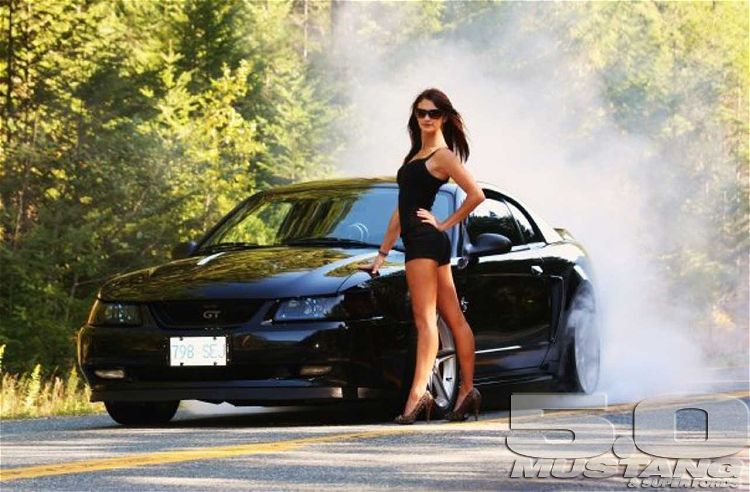 m5lp_1005_botm_03+moss_muscle_may_2010_babe_of_the_month+donna.jpg