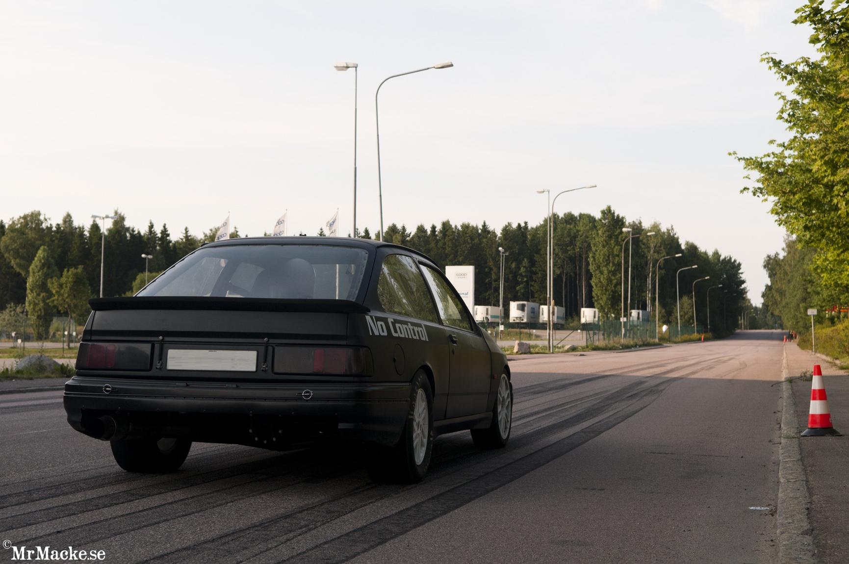 dsc9908z.jpg