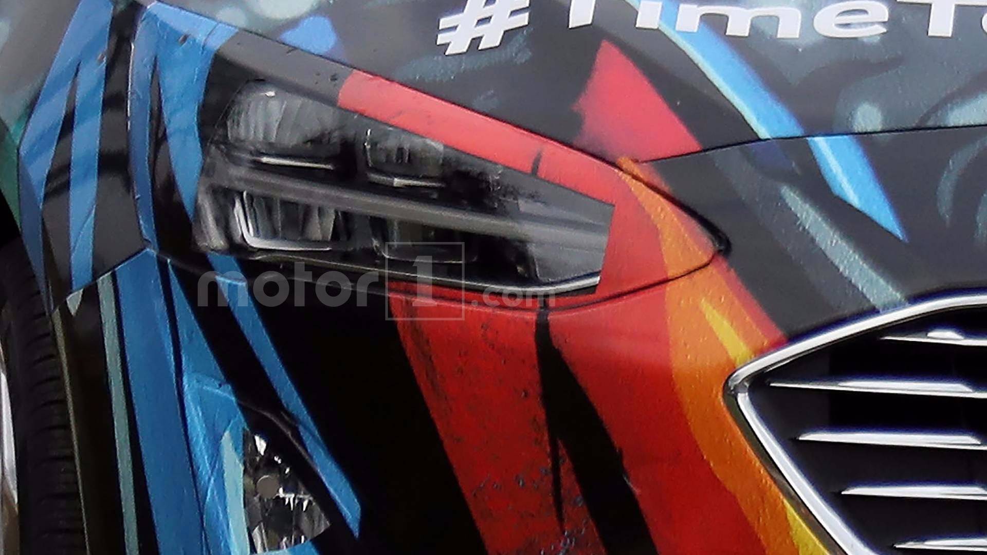 2019-Ford-Focus-headlights.jpg