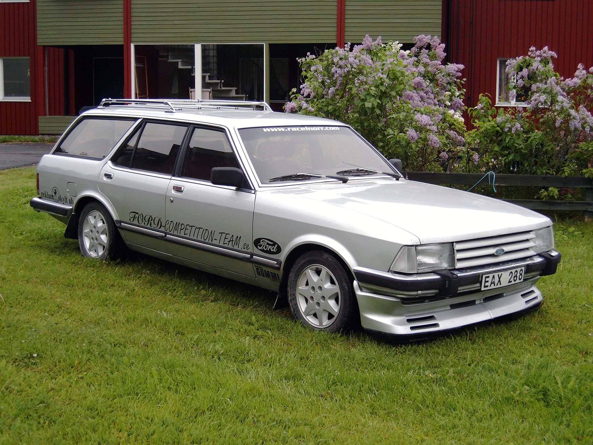 Silver_kombi 1.JPG