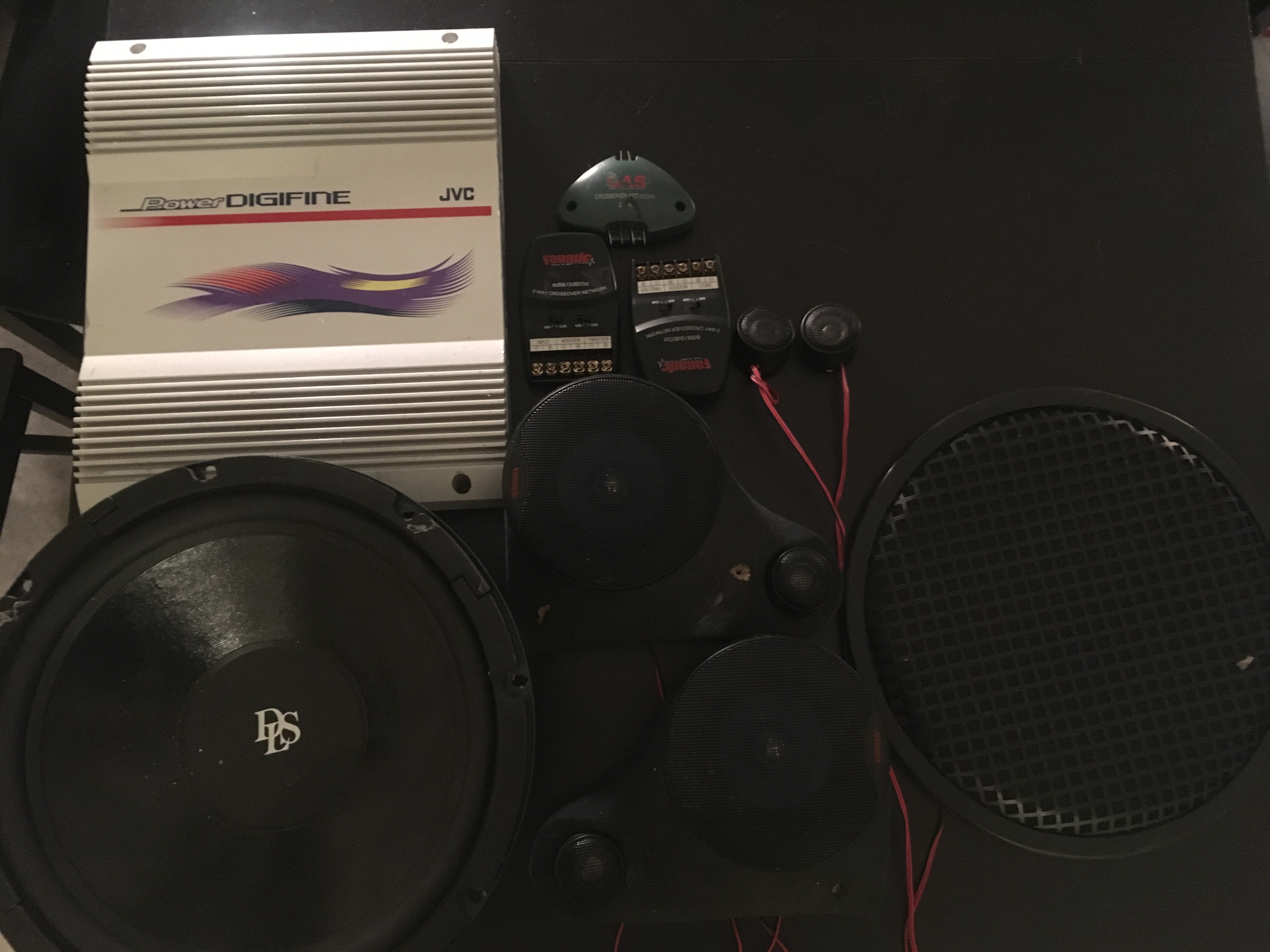Stereo.JPG