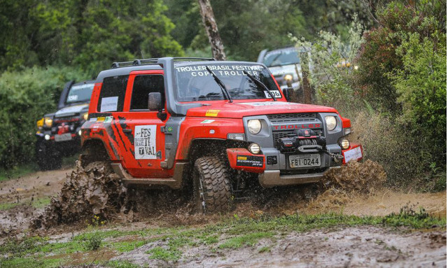 2014-troller-t4_100646580_m.jpg