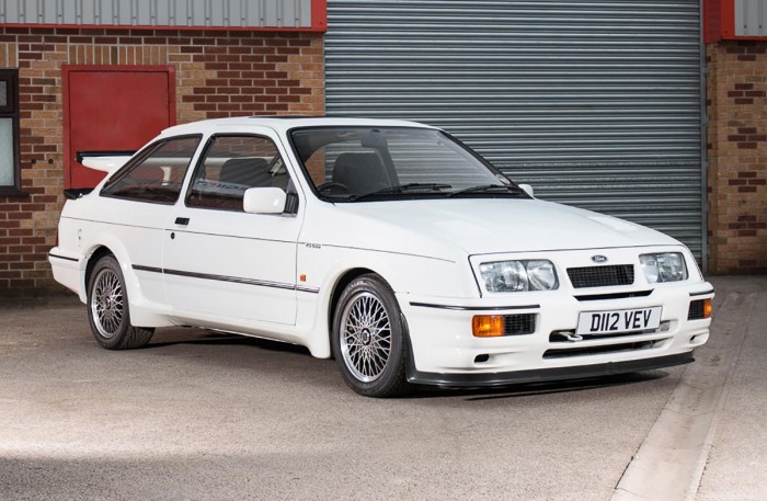 ford-sierra-cosworth-rs500-01-700x457.jpg