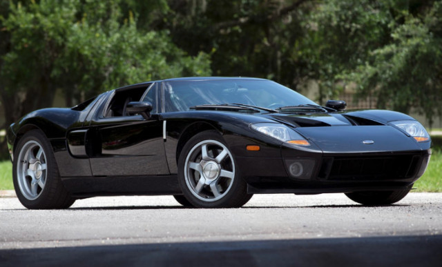 ford-gt_100666767_m.jpg