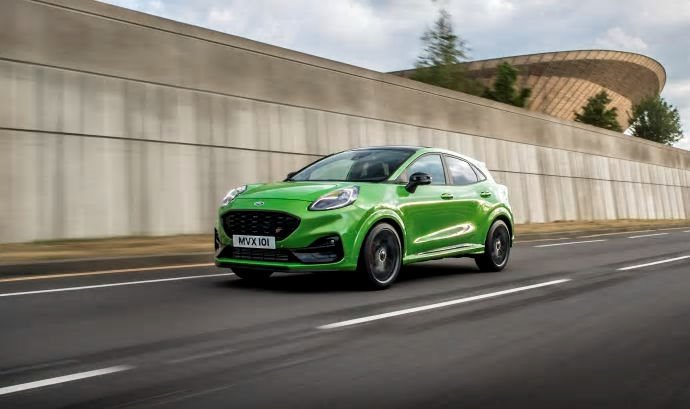 Nu presenterar Ford helt nya Puma ST – hyllad kördynamik i en kompakt SUV