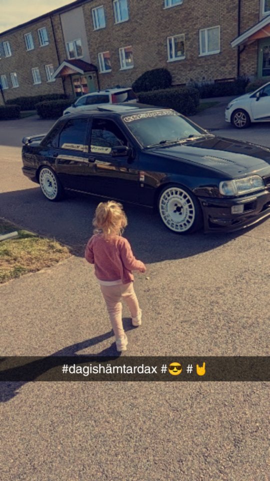Snapchat-1954845456.jpg